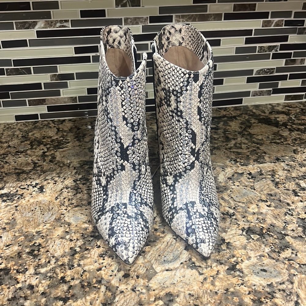 Booties size 7.5 women